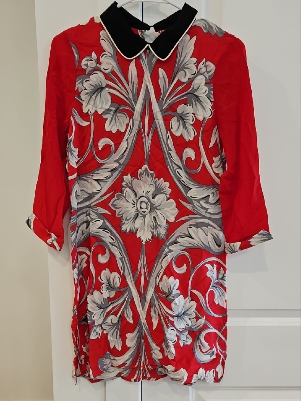 Red Floral-Print Women's Blouse with Contrast Collar